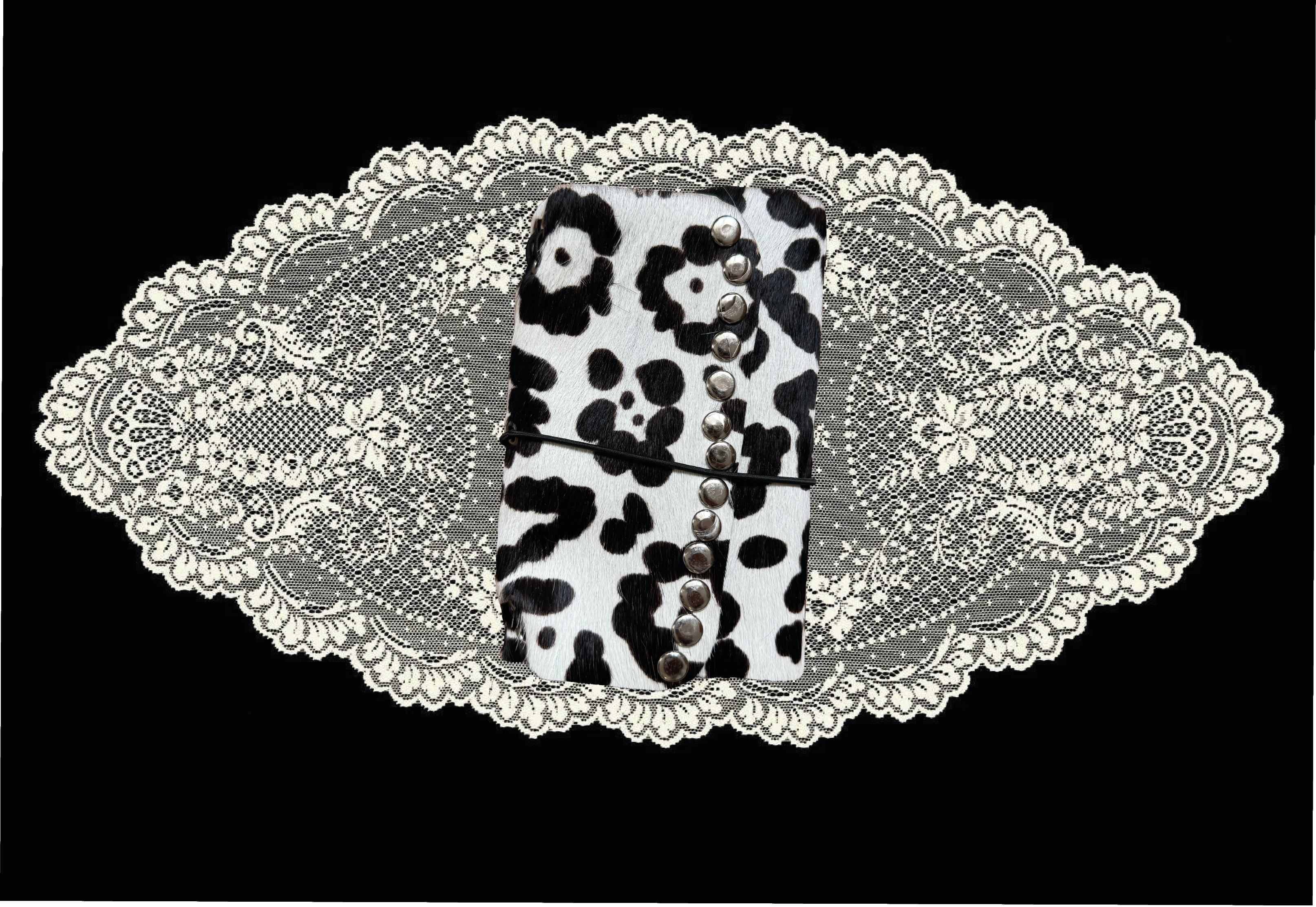 Y2k Cowhide Leather with silver studs & Black thread           (AUTHENTIC LEATHER) ⋆˙⟡ A6 size